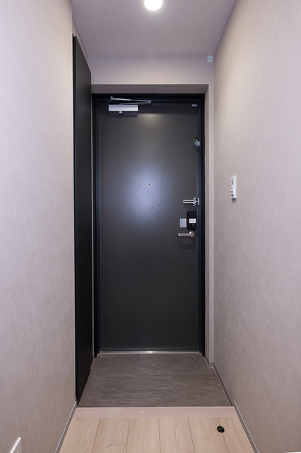 玄関　※写真は同タイプ住戸です。