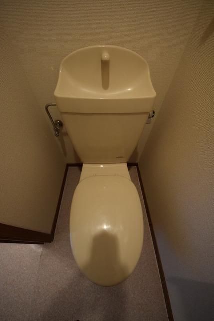 トイレ　スタンダードなトイレです