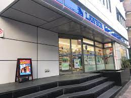 コンビニ　ローソン 柿の木坂二丁目店（コンビニ）まで14m