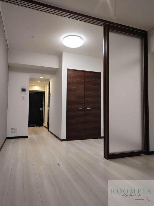 居室・リビング　※同タイプの別のお部屋です。