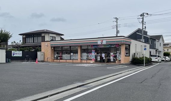 コンビニ　セブン－イレブン相模原相武台小前店（コンビニ）まで598m