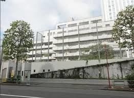 小学校　千代田区立和泉小学校（小学校）まで721m