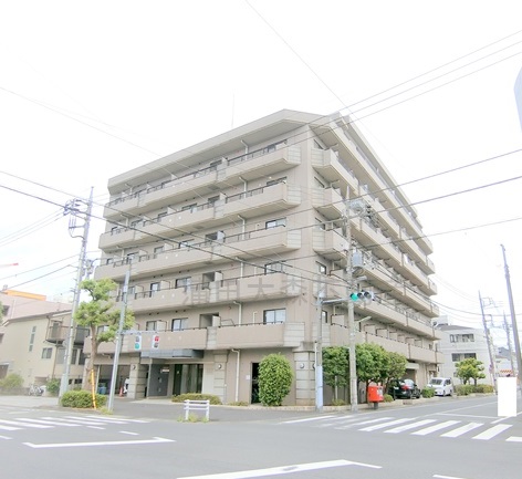 建物外観　1994年3月築　RC鉄筋コンクリート造地上7階建て総戸数9