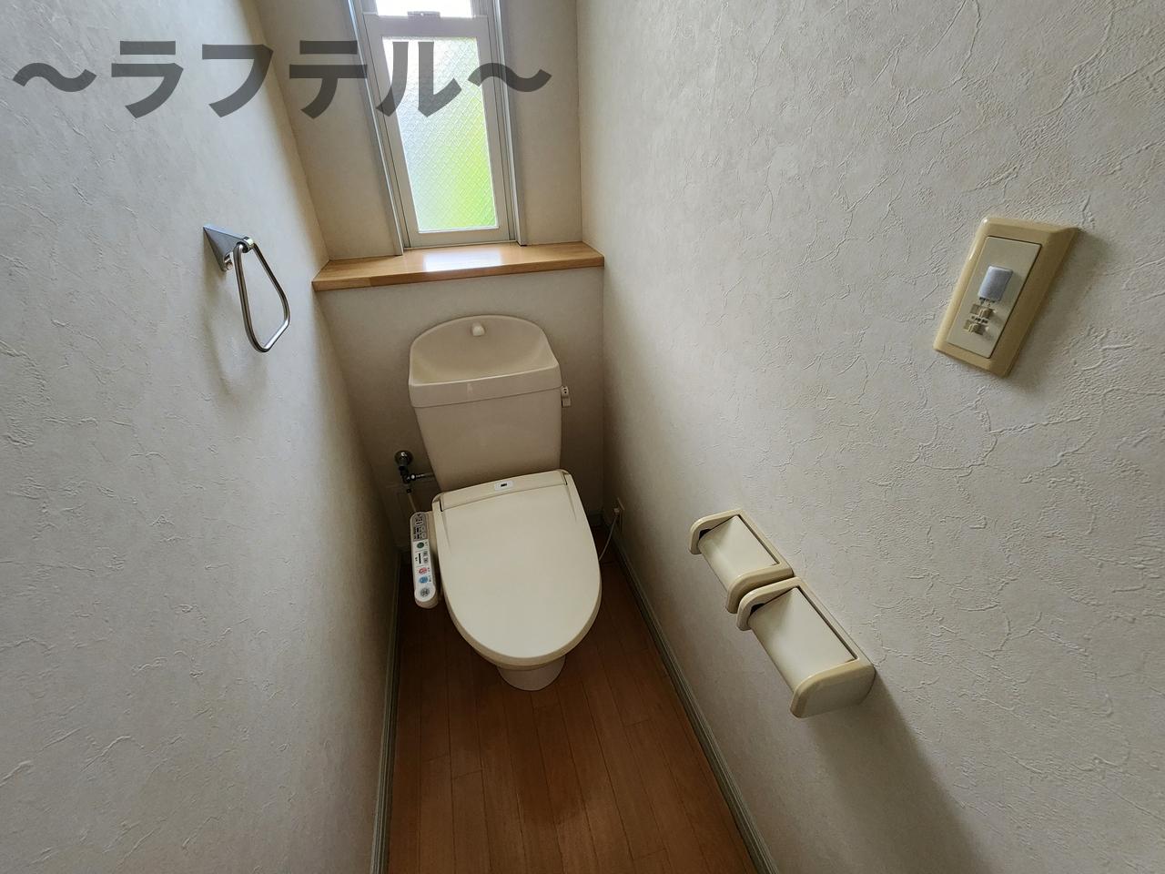 トイレ　別部屋イメージ写真