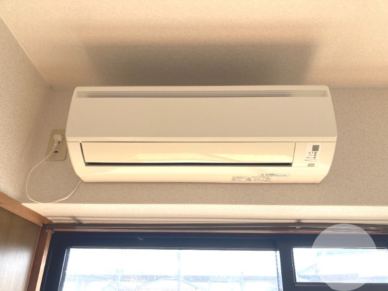 その他設備　エアコン付き♪