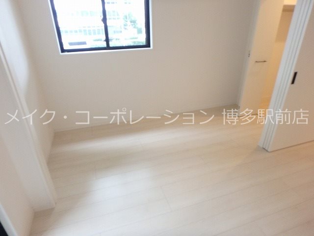 その他部屋・スペース　※階数でキッチン・建具・扉・フローリングの色は違います