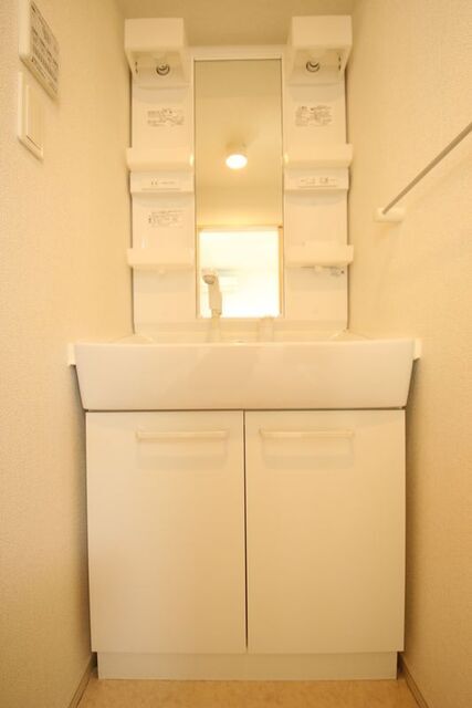 洗面設備　※別部屋参考写真となります※