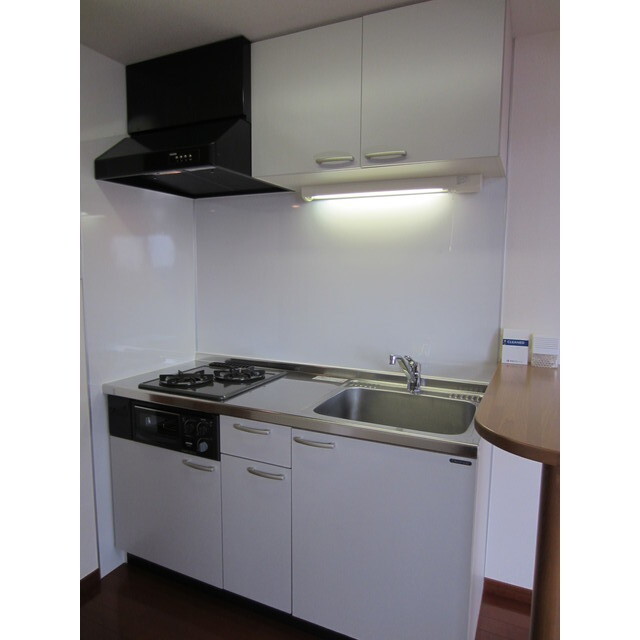 キッチン　※同タイプ別部屋写真