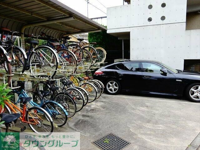 その他設備　駐車場
