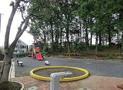 公園　しらとり台第四公園（公園）まで692m