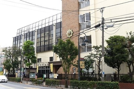小学校　荒川区立第二日暮里小学校（小学校）まで350m