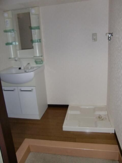 その他設備　室内洗濯機置場
