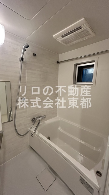 バス・シャワールーム　※１０２号室の参考写真です。