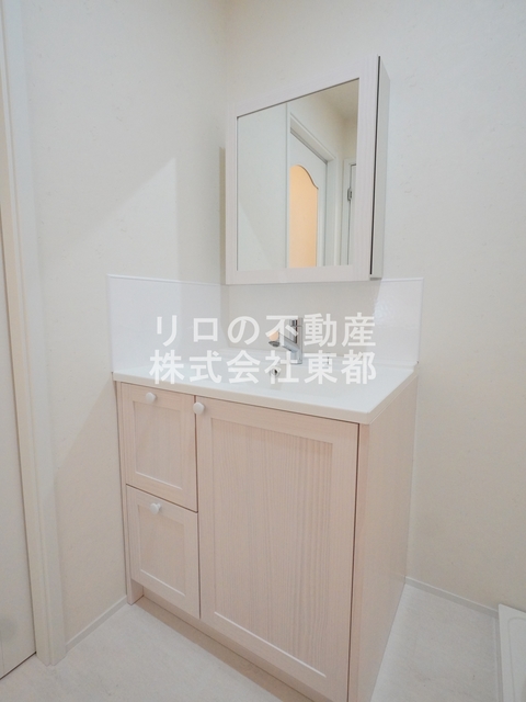 洗面設備　独立洗面台なら落ち着いて身支度ができます☆