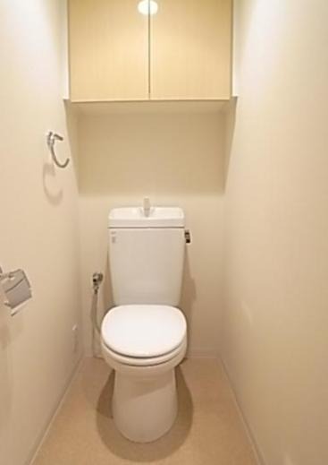 トイレ　※別部屋参考写真