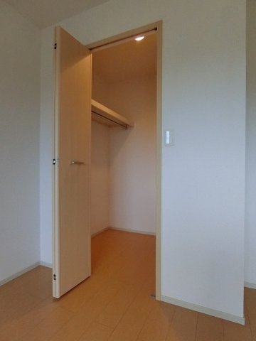 収納　イメージ102号室写真（反転あり）