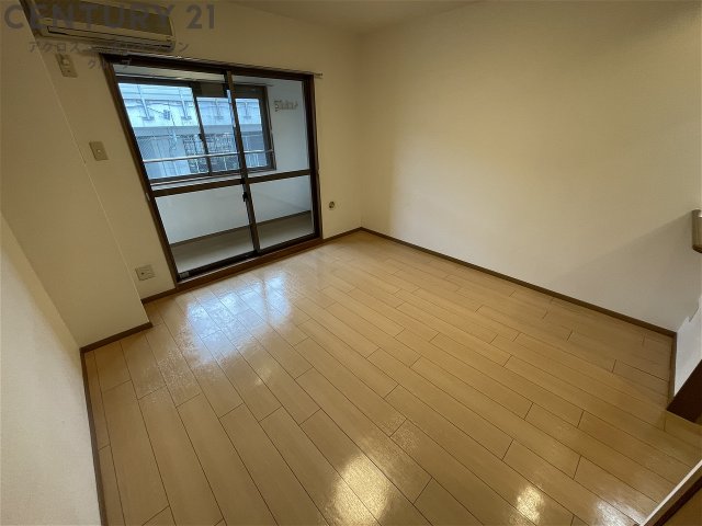 居室・リビング　エアコン付きで初期費用を抑えられます♪