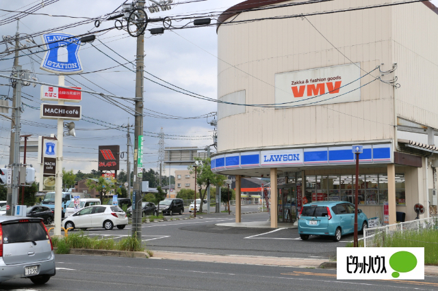 コンビニ　ローソン松江学園１丁目店（コンビニ）まで520m