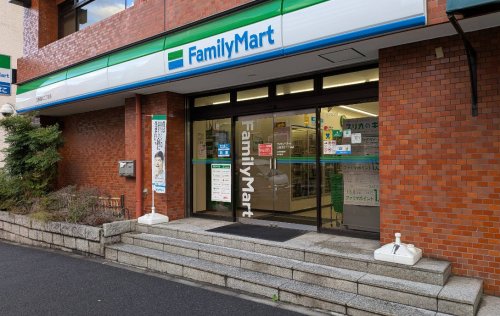 コンビニ　ファミリーマート 江東深川二丁目店（コンビニ）まで244m