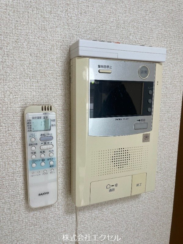 セキュリティ　モニター付きインターホン完備♪