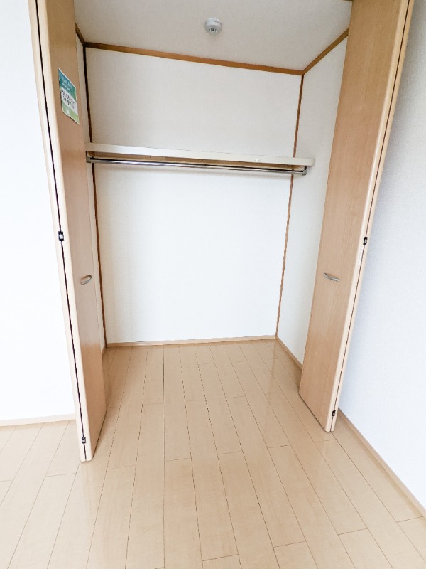 収納　図面と現状に相違がある場合には現状を優先