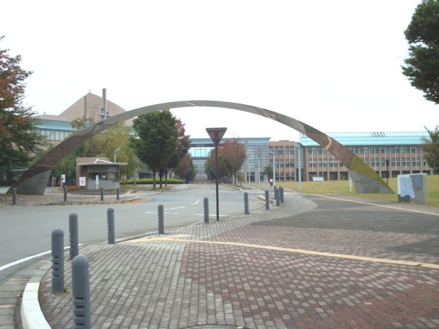 大学・短大　岩手県立大学（大学・短大）まで2014m