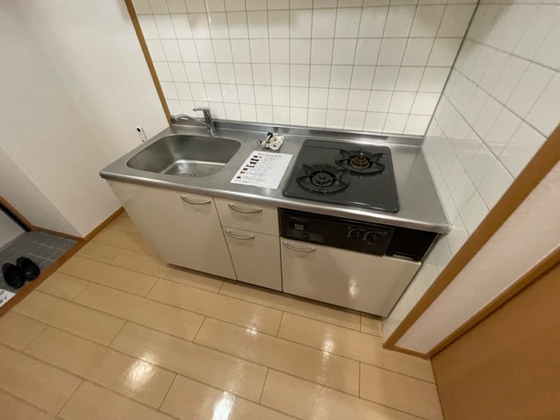 キッチン　※別部屋の写真です
