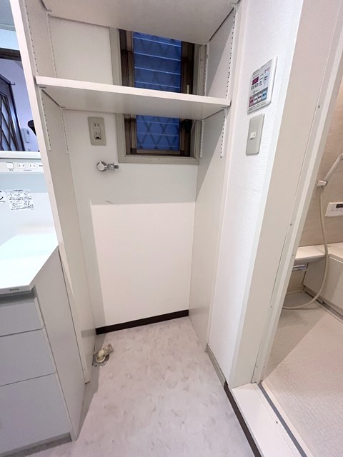 その他　室内洗濯機置場