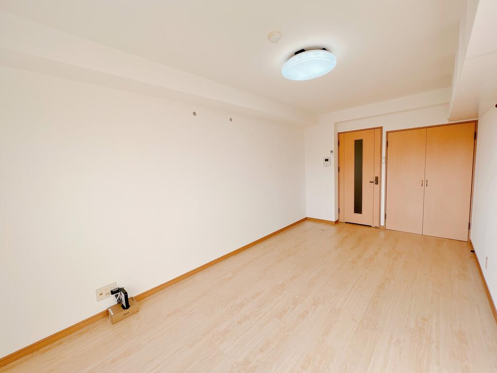その他部屋・スペース　居室内にはエアコン、リモコン付き照明、Wi－Fi完備。