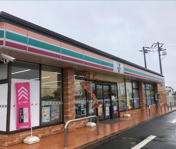 コンビニ　セブンイレブン 香取小見川店（コンビニ）まで630m