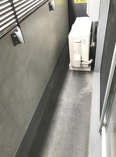 バルコニー　※同仕様写真