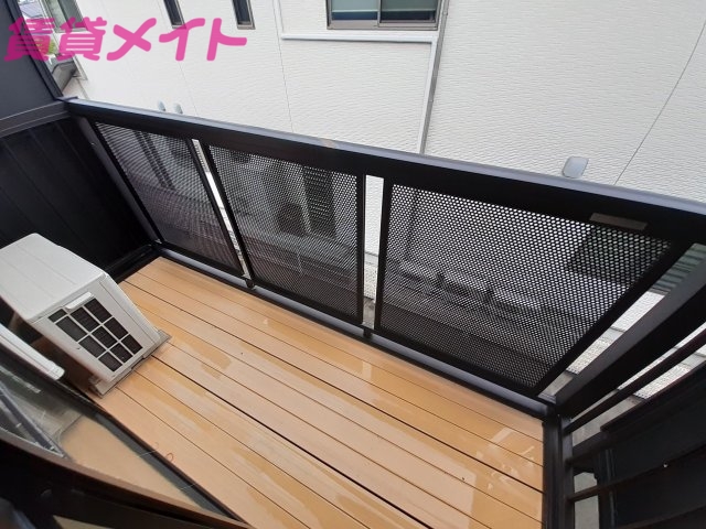 バルコニー　同型参考写真
