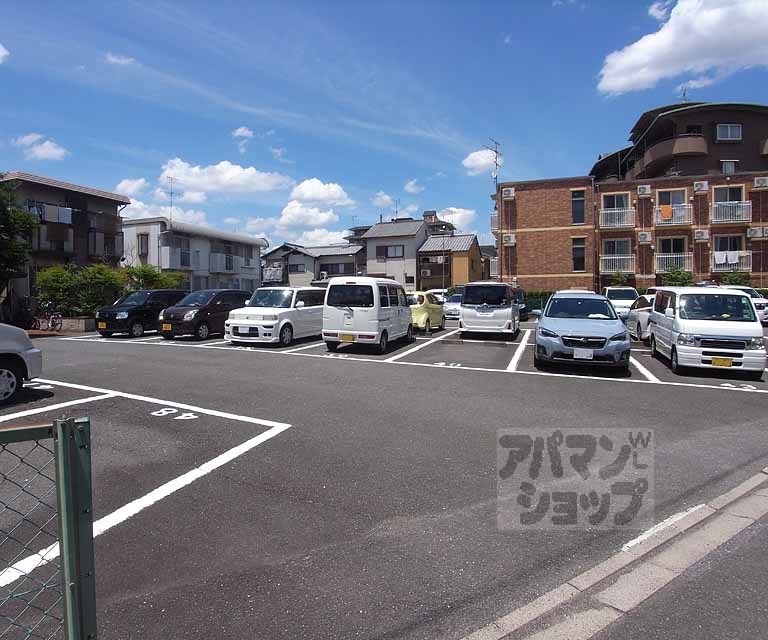 キッチン　二口コンロ置けます！