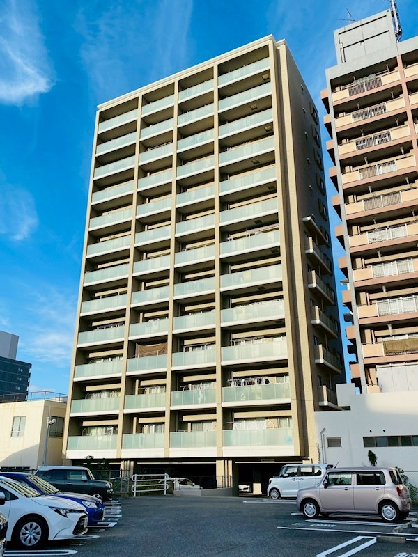 建物外観　堂々たる外観。