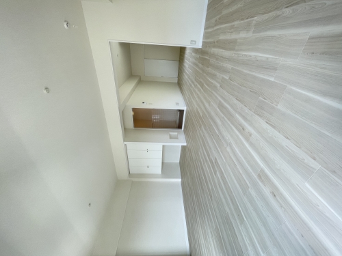 居室・リビング　退去工事中の部屋です。他の部屋の参考写真になります。現状を優