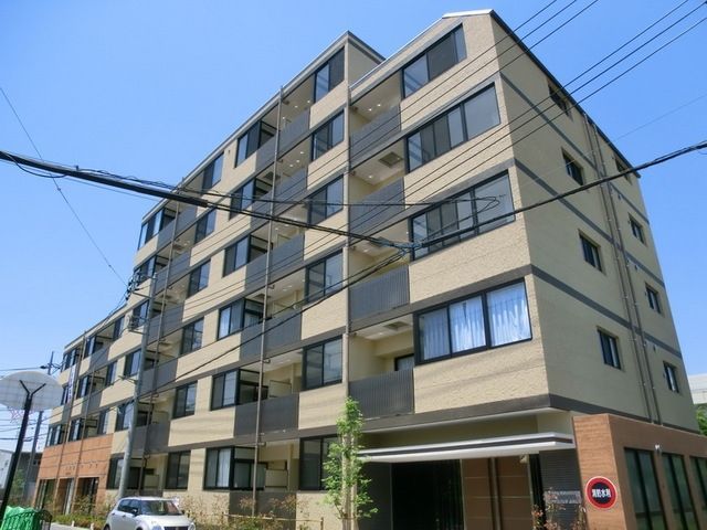 建物外観　２０１４年築　都市ガス対応マンション