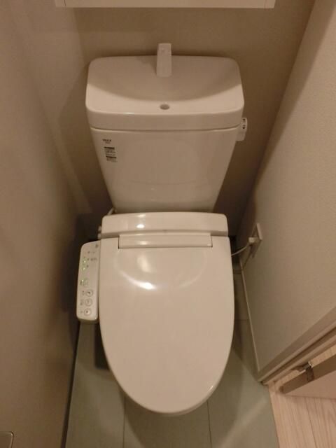 トイレ　コンパクトで使いやすいトイレです