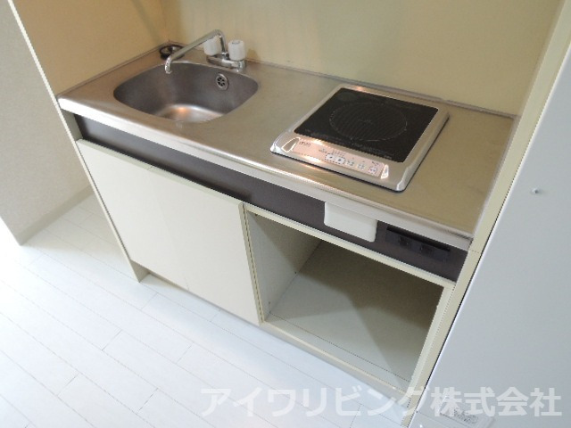 キッチン　IHコンロ1口付き【ジュネス桜ヶ丘】