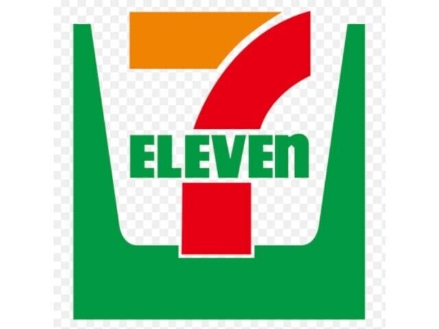 コンビニ　セブンイレブン大阪南堀江4丁目西店（コンビニ）まで153m