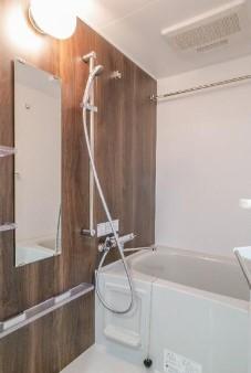 バス・シャワールーム　バス※別部屋参考写真
