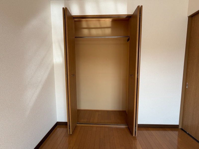 収納　収納もバッチリあるのでお部屋が片付きますよ！