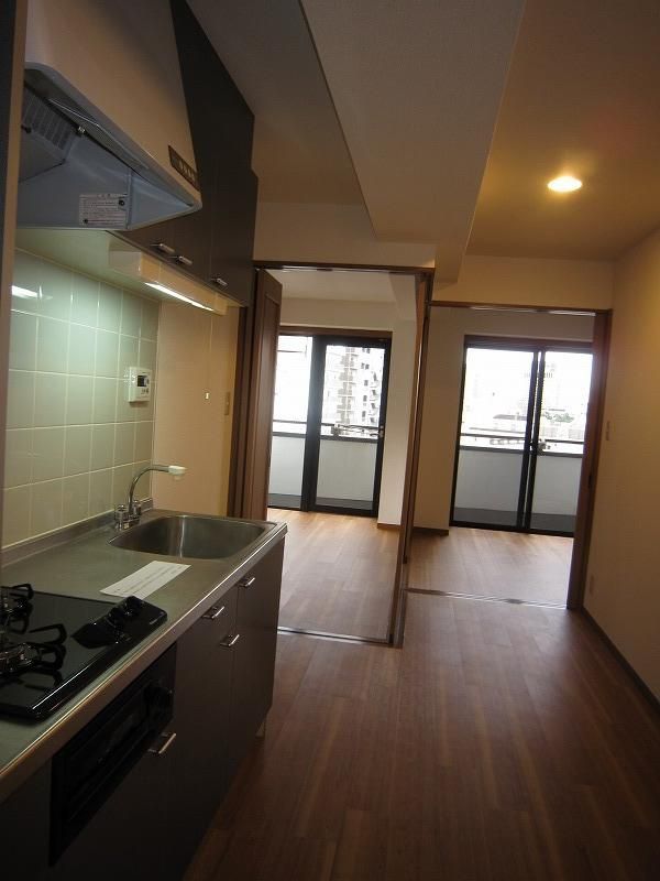 居室・リビング　写真は同タイプ住居です