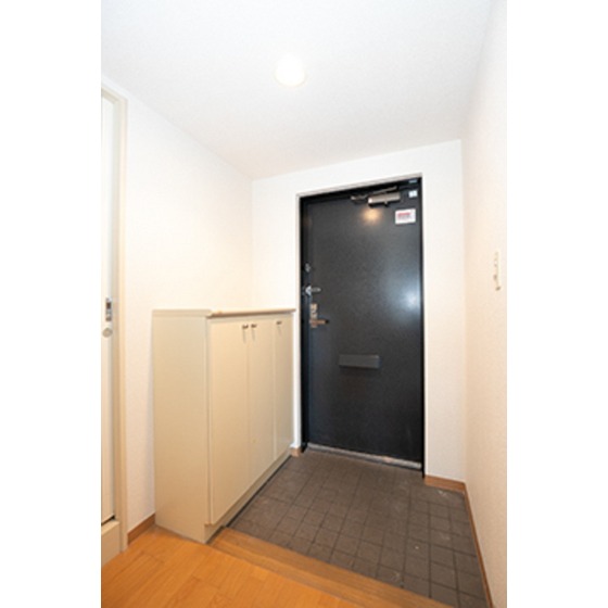 玄関　※写真は同タイプ住戸です