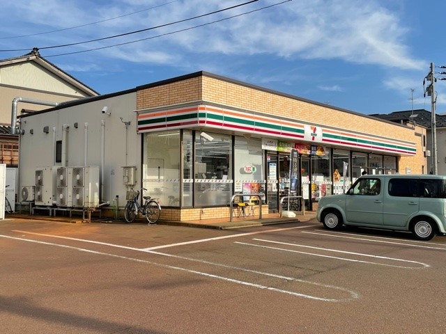 コンビニ　セブンイレブン長岡中島7丁目店（コンビニ）まで500m