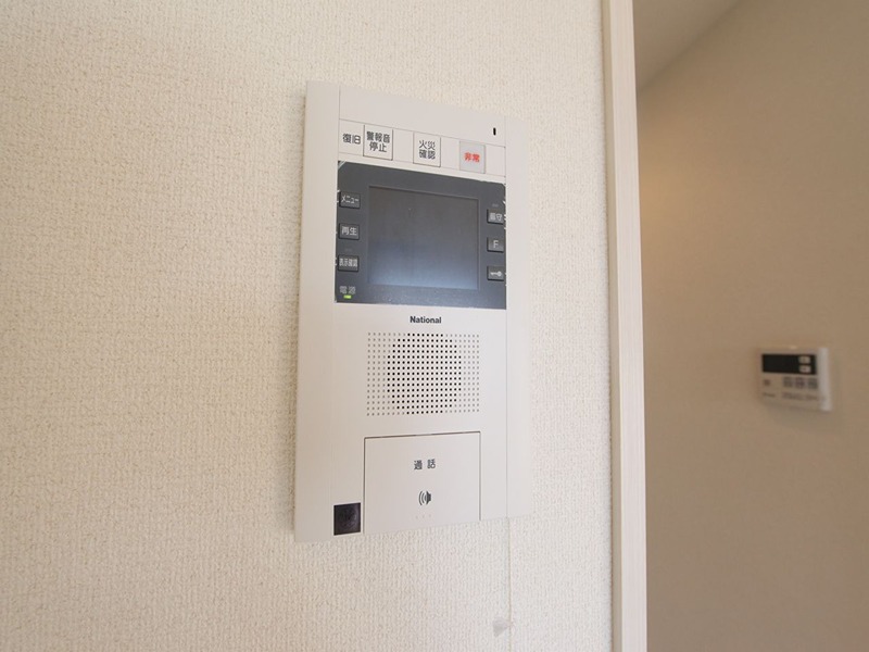セキュリティ　TVモニター付インターホン