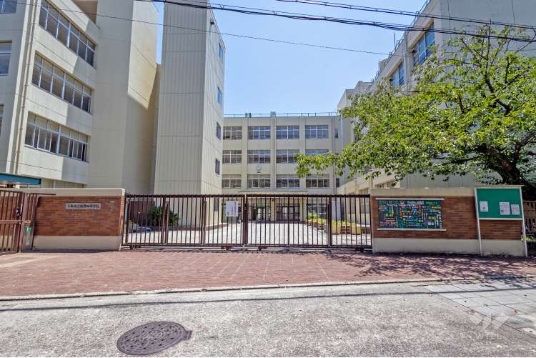 中学校　大阪市立新豊崎中学校（中学校）まで470m