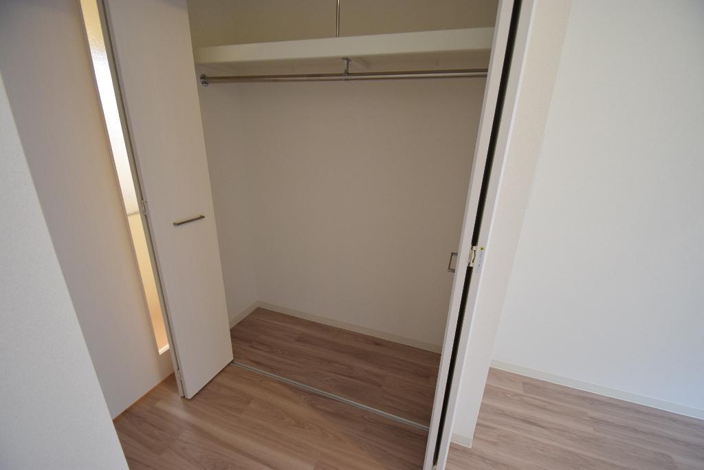 収納　クローゼット