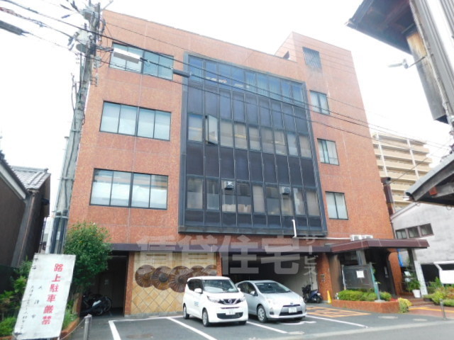 その他　中央支所（その他）まで182m