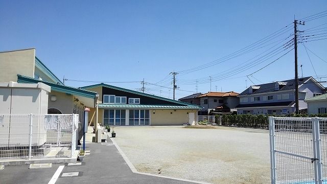 幼稚園・保育園　市立こすもす保育園（幼稚園・保育園）まで1300m