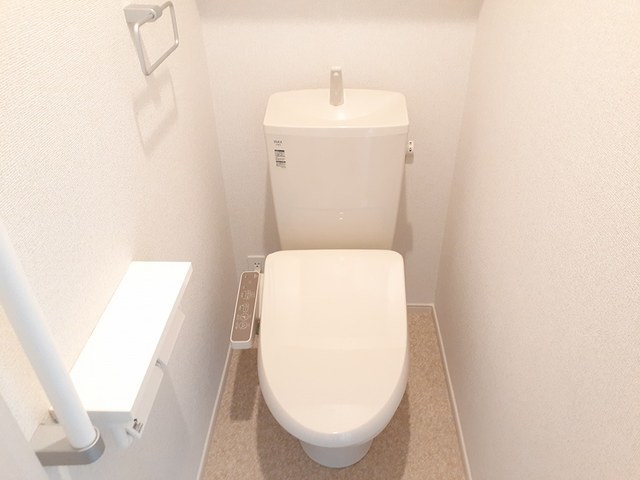 トイレ　図面と現状に相違がある場合には現状を優先